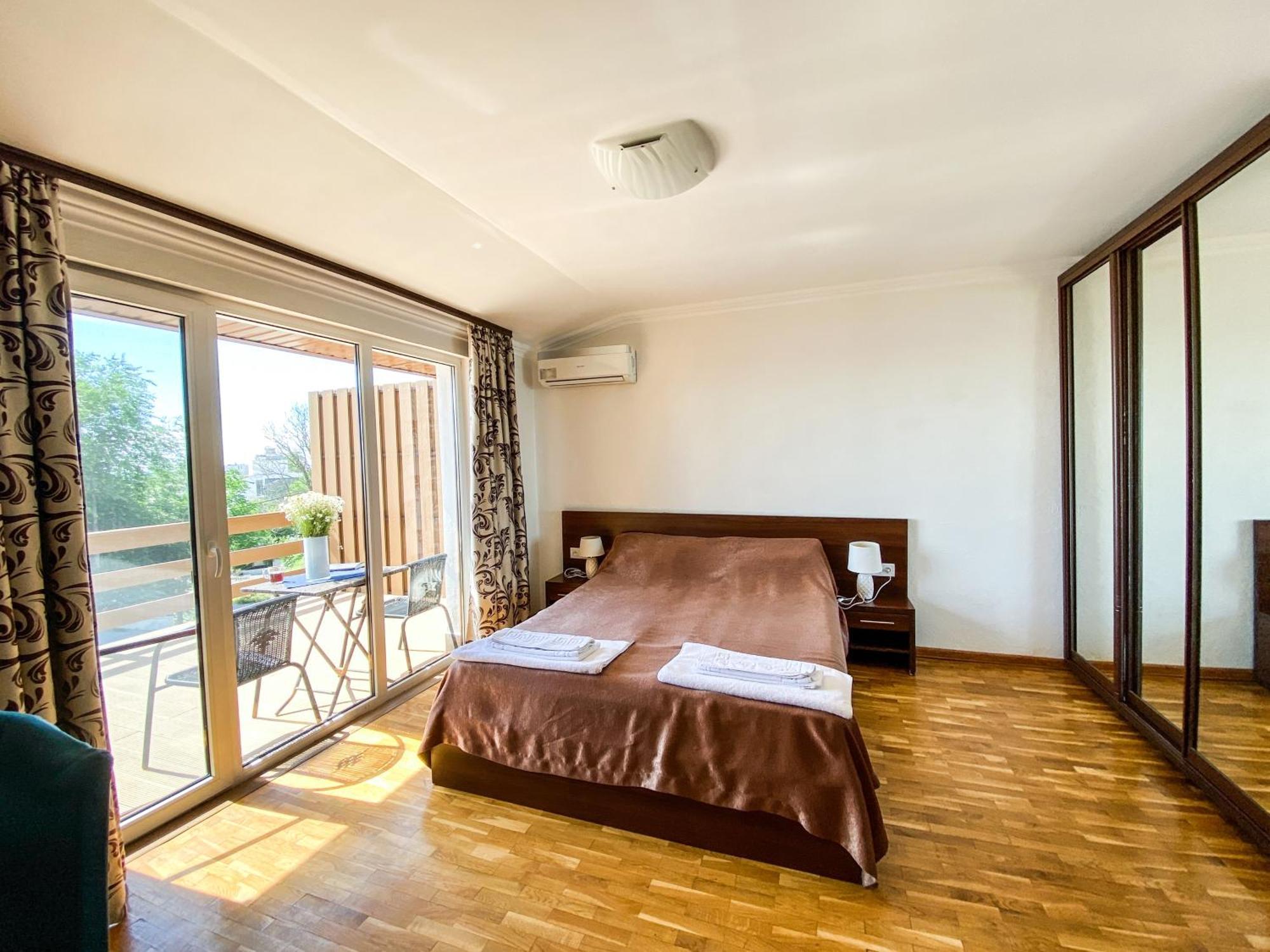 Shpinat Otel Odessa Dış mekan fotoğraf